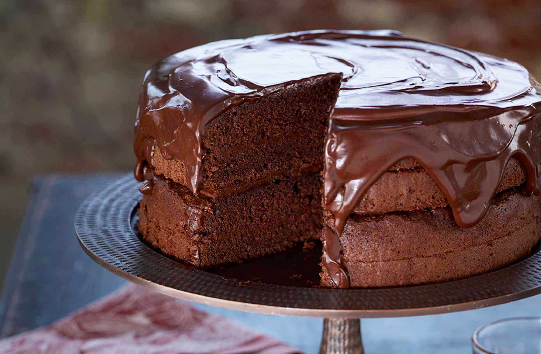 Chocolate Fudge Cake with Yoghurt Ganache - Jalna Yoghurt